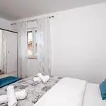 Palada * Zminj