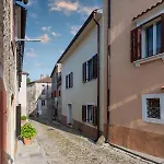 Apartment Palada